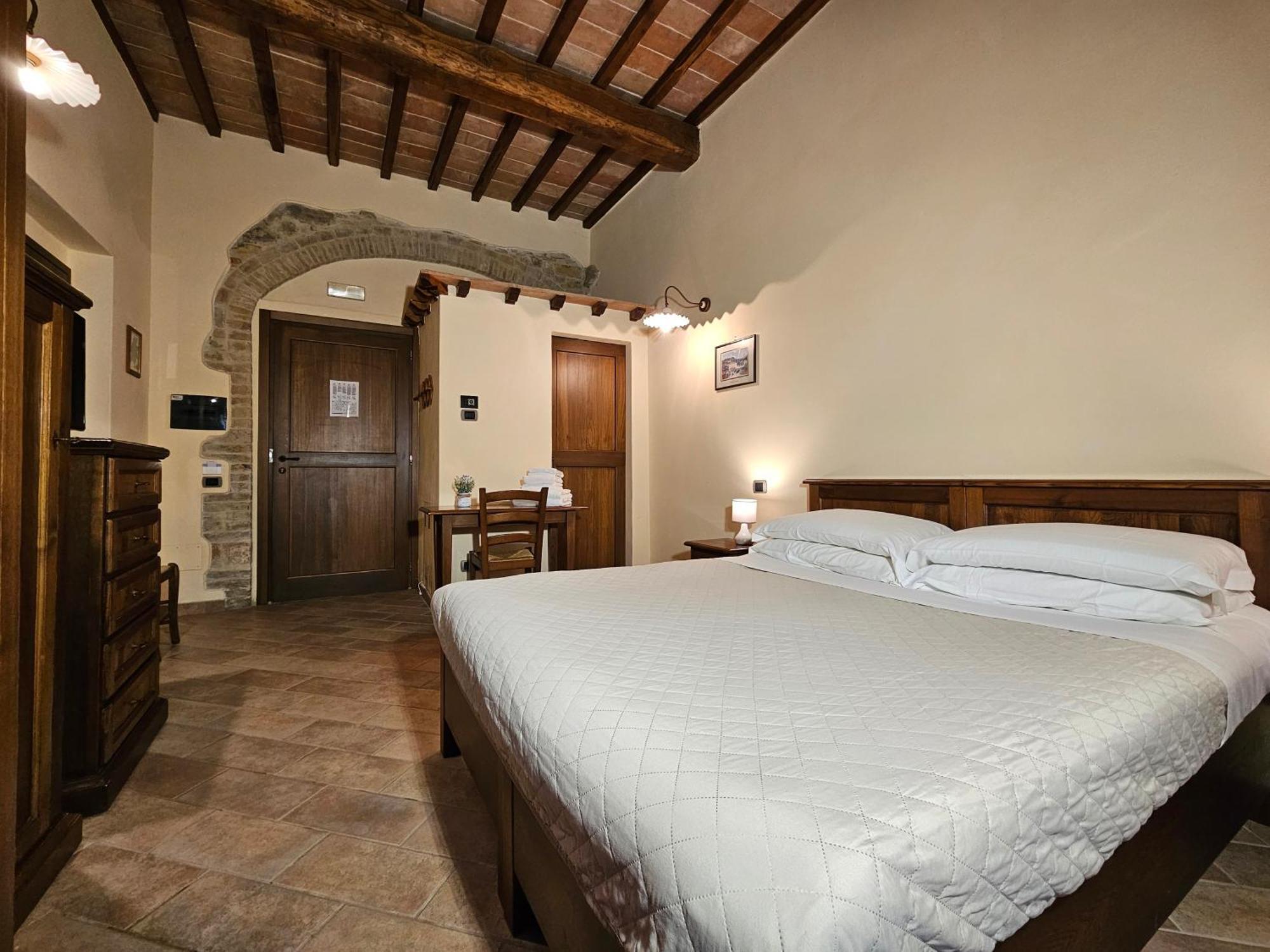 Villa La Fonte Di Montebuono Magione Habitación foto