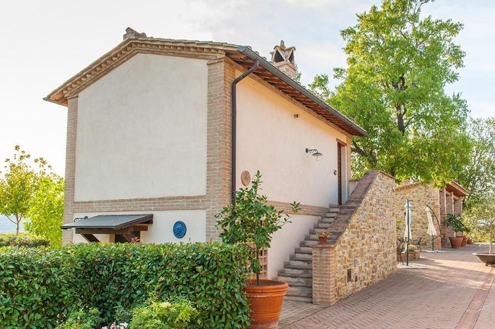 Villa La Fonte Di Montebuono Magione Habitación foto