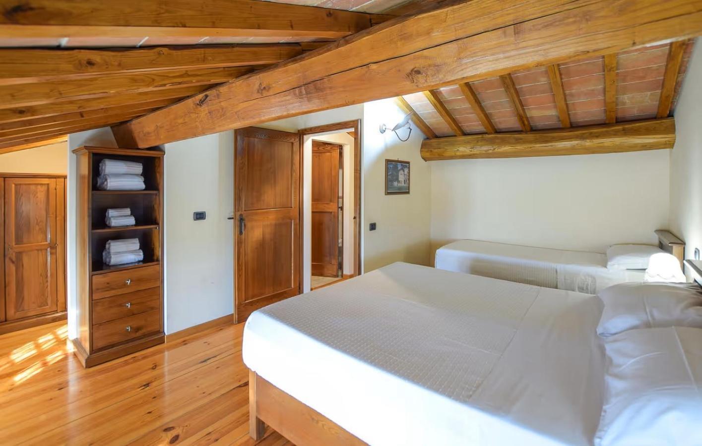 Villa La Fonte Di Montebuono Magione Habitación foto