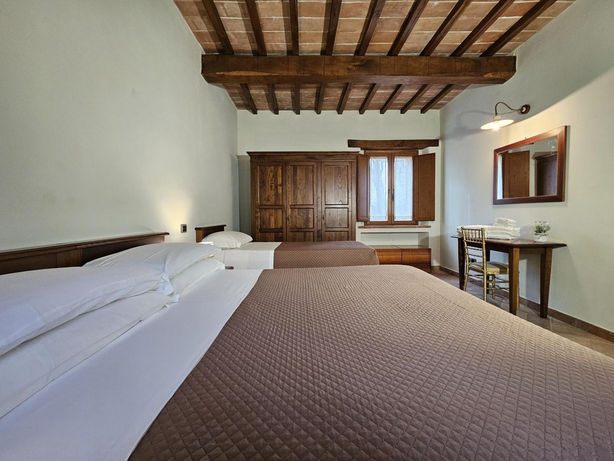 Villa La Fonte Di Montebuono Magione Habitación foto